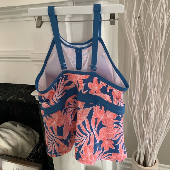 Lands End Tankini Keyhole - Picture 6 of 6